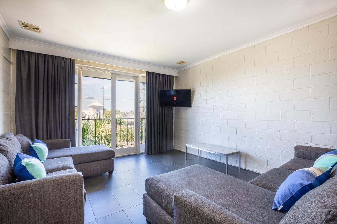 The Mulgrave Motel Εξωτερικό φωτογραφία